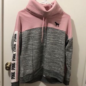 VS PINK SWEATSHIRT.